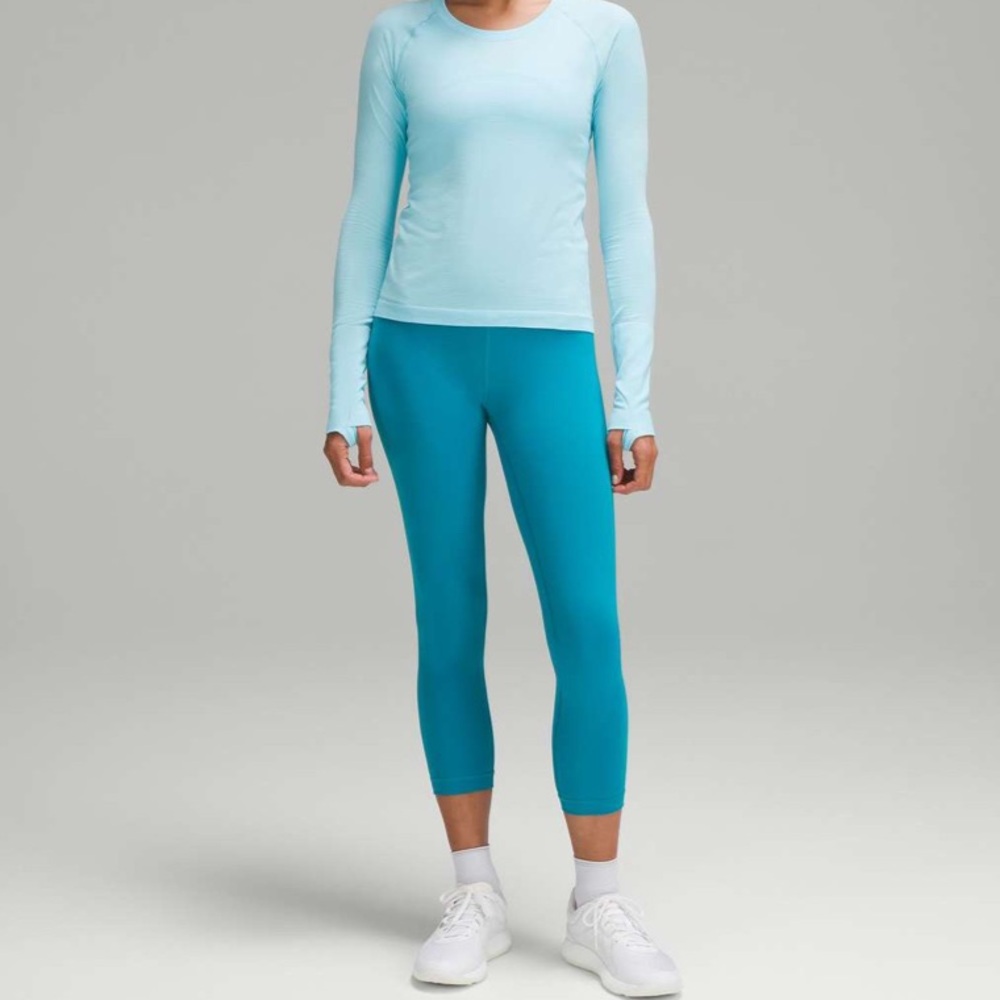 Lululemon Wunder Train High-Rise Crop in Blue size 4 - Picture 2 of 10